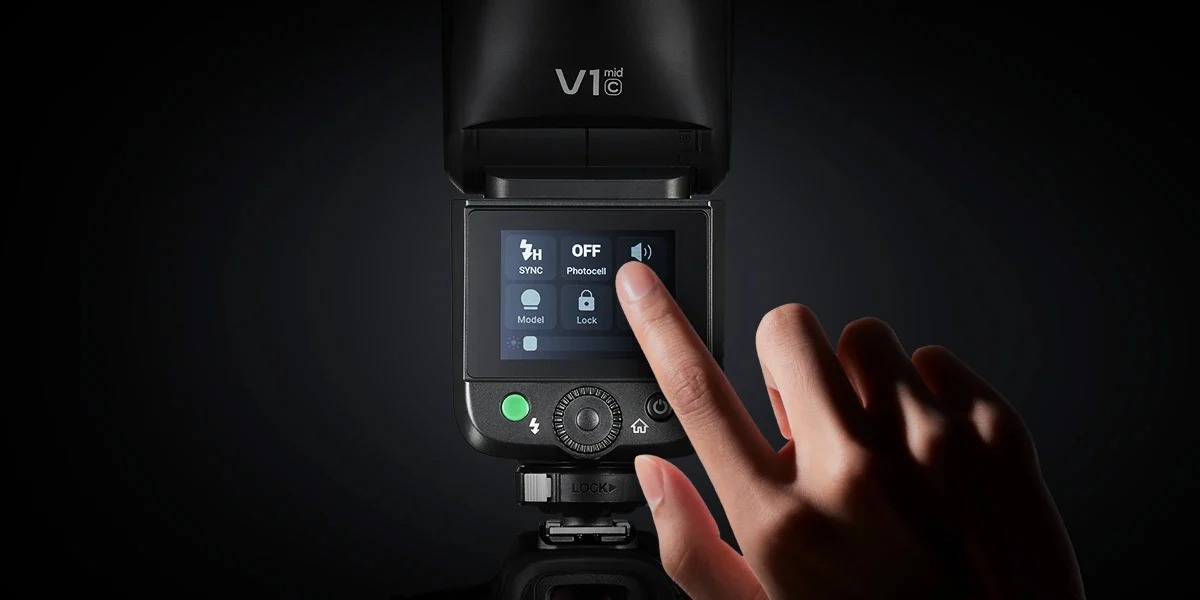 رابط تاچ‌اسکرین و نور مدلینگ