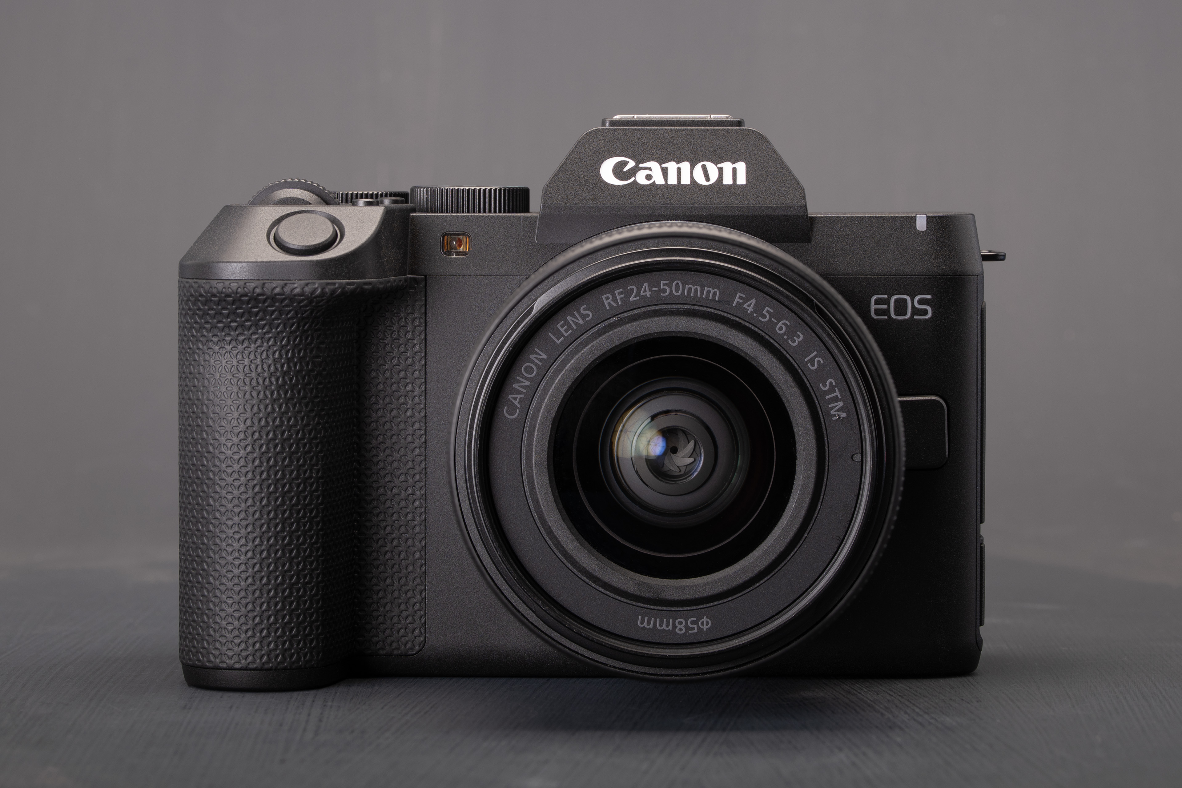 بررسی دوربین جدید کانن Canon EOS R8 Mark II