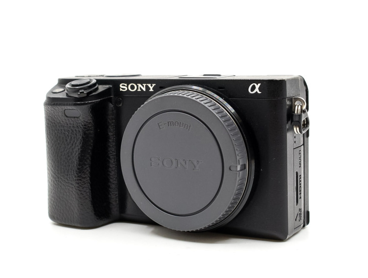 دوربین سونی sony a6400 کارکرده ( دست دوم ) 