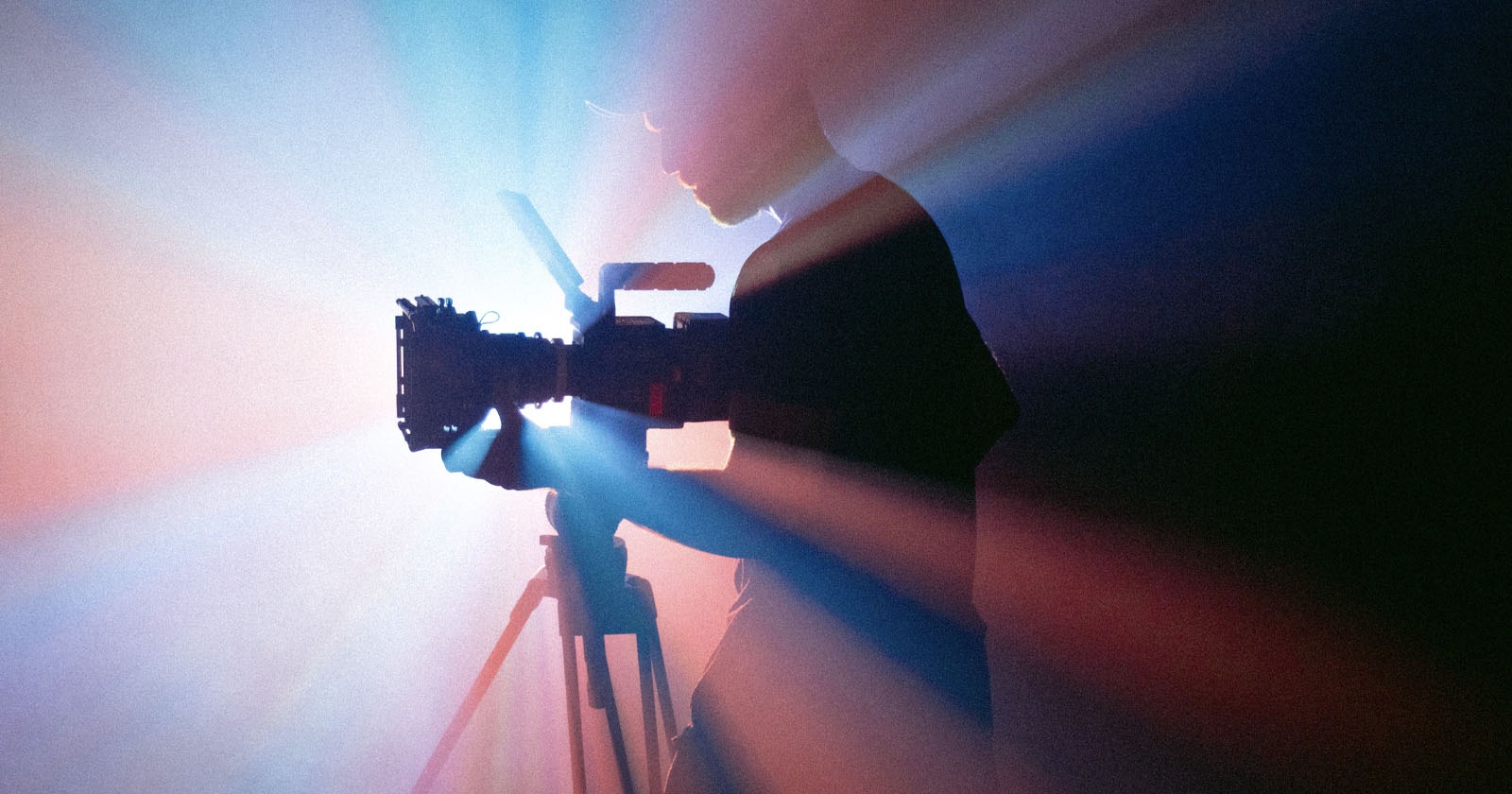 راهنمای جامع برای شروع به کار فیلمبرداری | چه چیزهایی باید بدانیم ؟